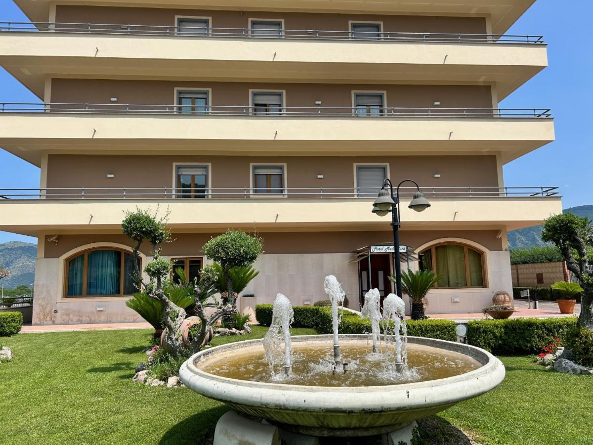 Hotel Maddaloni Tufino Exteriér fotografie